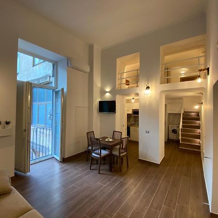 Silvi'S House Apartment Наполи Екстериор снимка