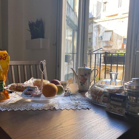 Silvi'S House Apartment Наполи Екстериор снимка